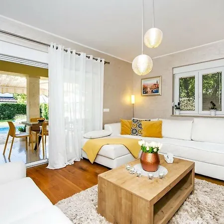 Tina Comfortable 4* Rovinj