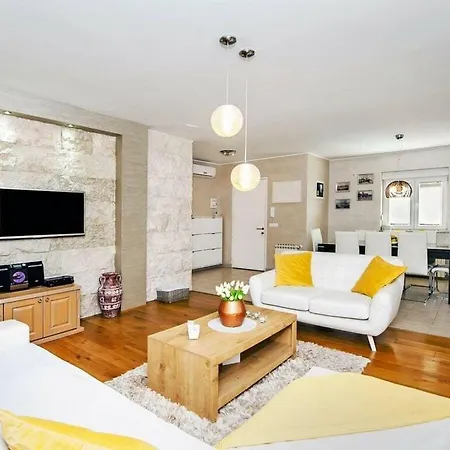 Szálloda Tina Comfortable Rovinj