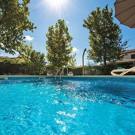 Tina Comfortable 4* Rovinj